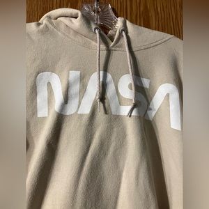 NASA Hoodie Beige Size Medium Made by Chemistry